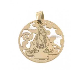 Medalla Virgen Fuensanta en Plata de Ley cubierta por baño de Oro de 18Kt y nacar. 40mm MF008ND